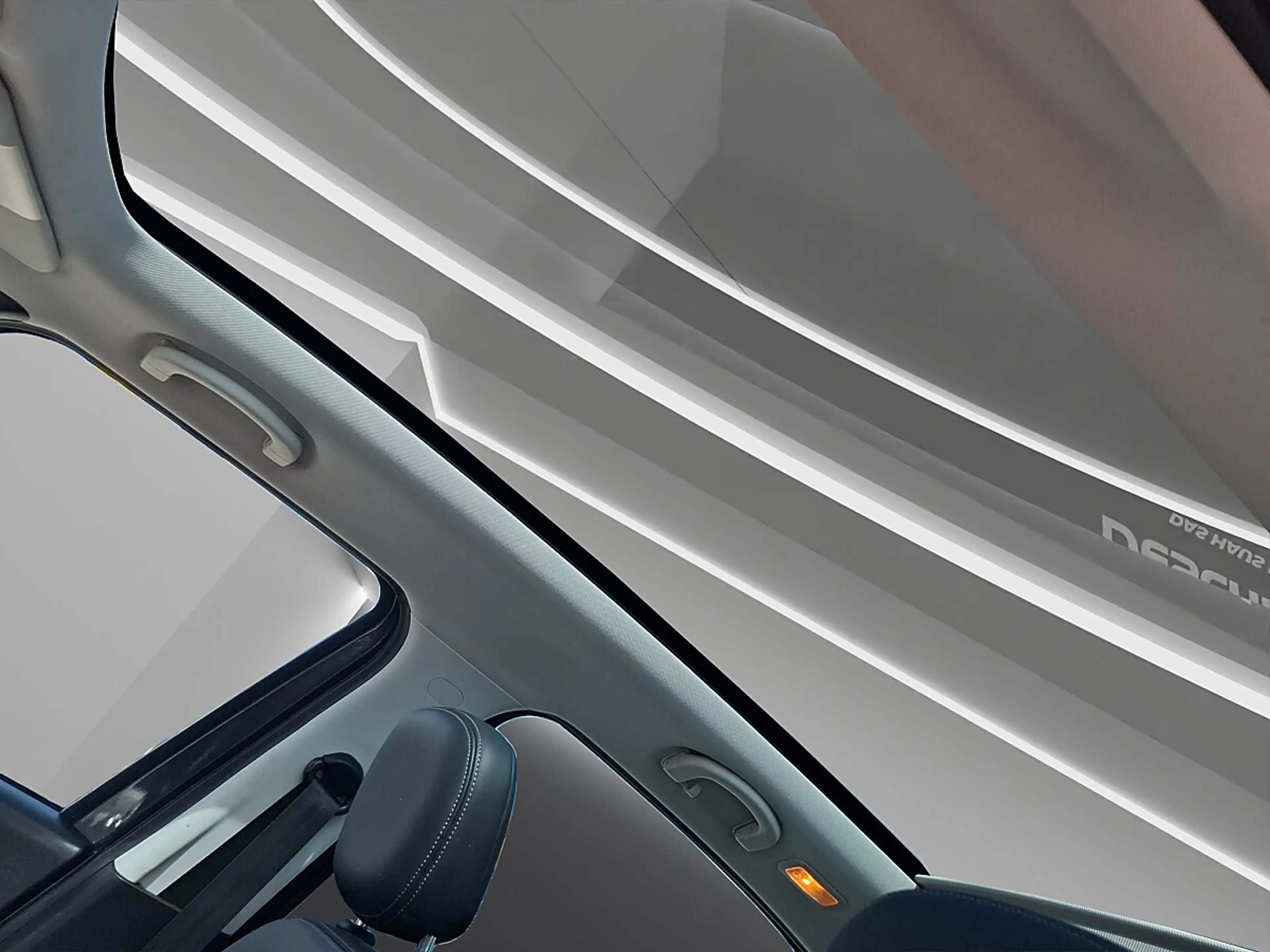Fiat 500L 1,6 MultiJet II 120 Start&Stop Lounge — photo 11