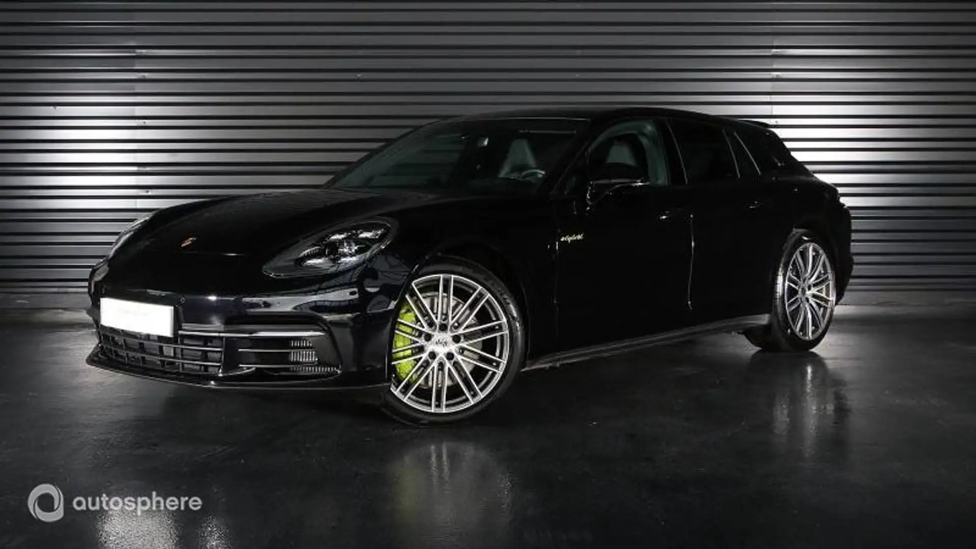 Porsche Panamera 3.0 V6 462ch 4 E-Hybrid - 1