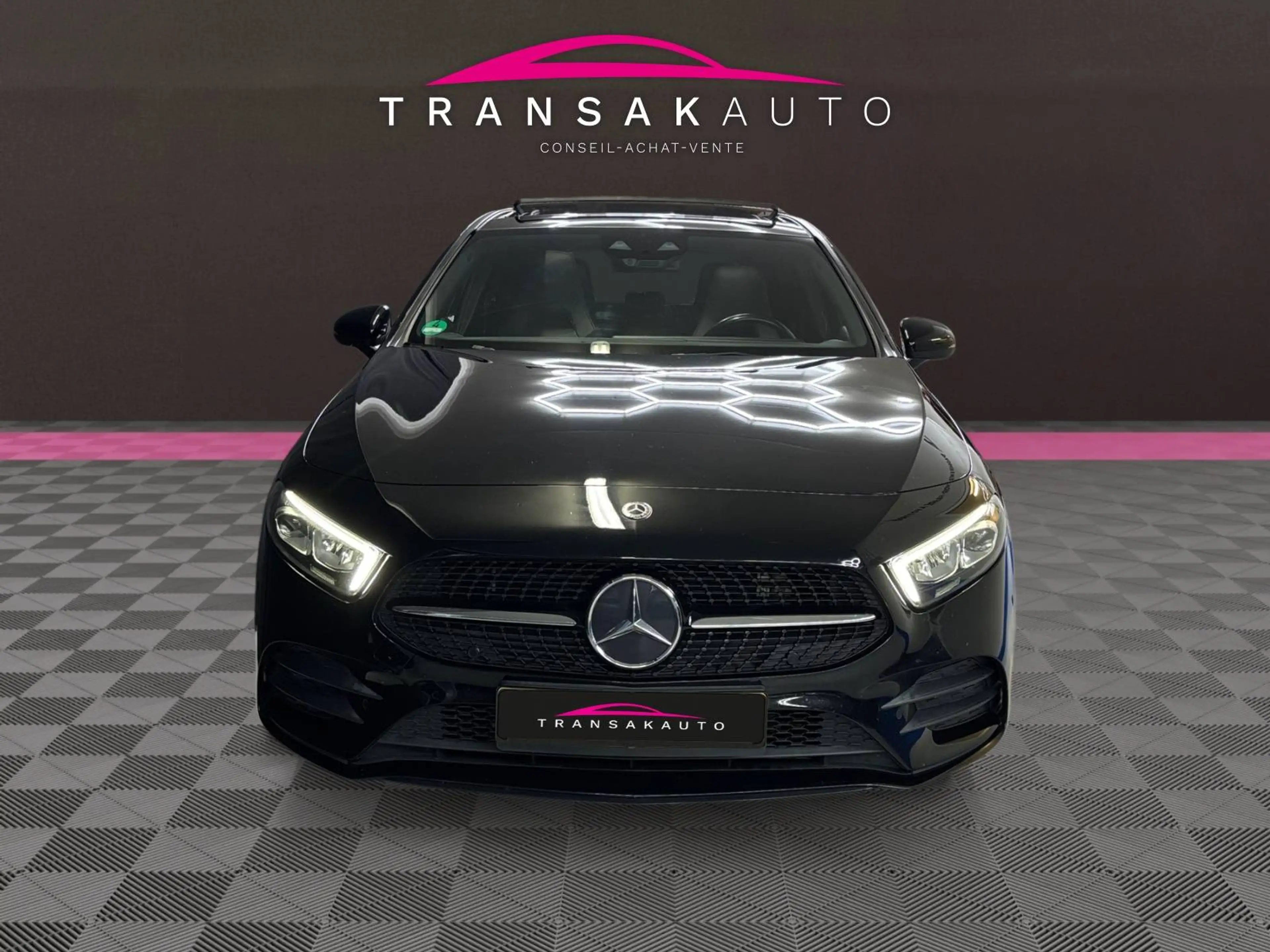 Mercedes-Benz A 250 A 250 e PHEV Pack AMG / Toit Pano / Garantie 12 MOIS — photo 6