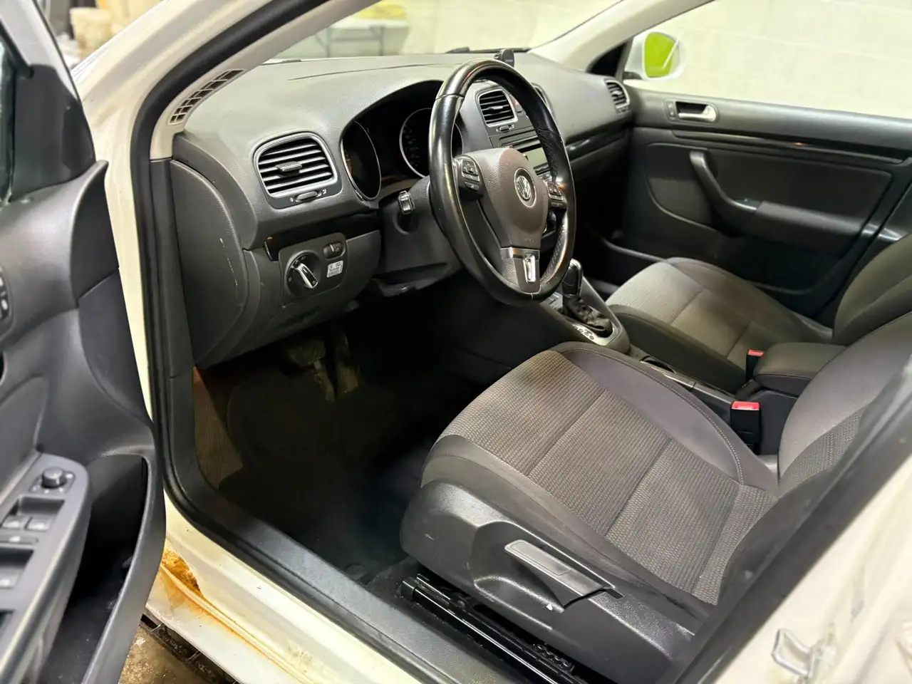 Volkswagen Golf снимка Volkswagen Golf