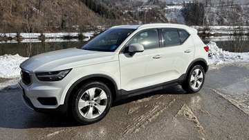 XC40 D3 Momentum Pro AWD Geartronic Momentum Pro