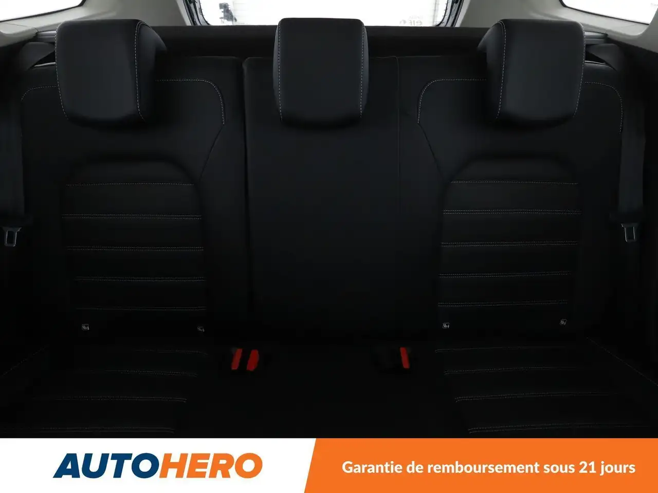 Dacia Duster — photo 15