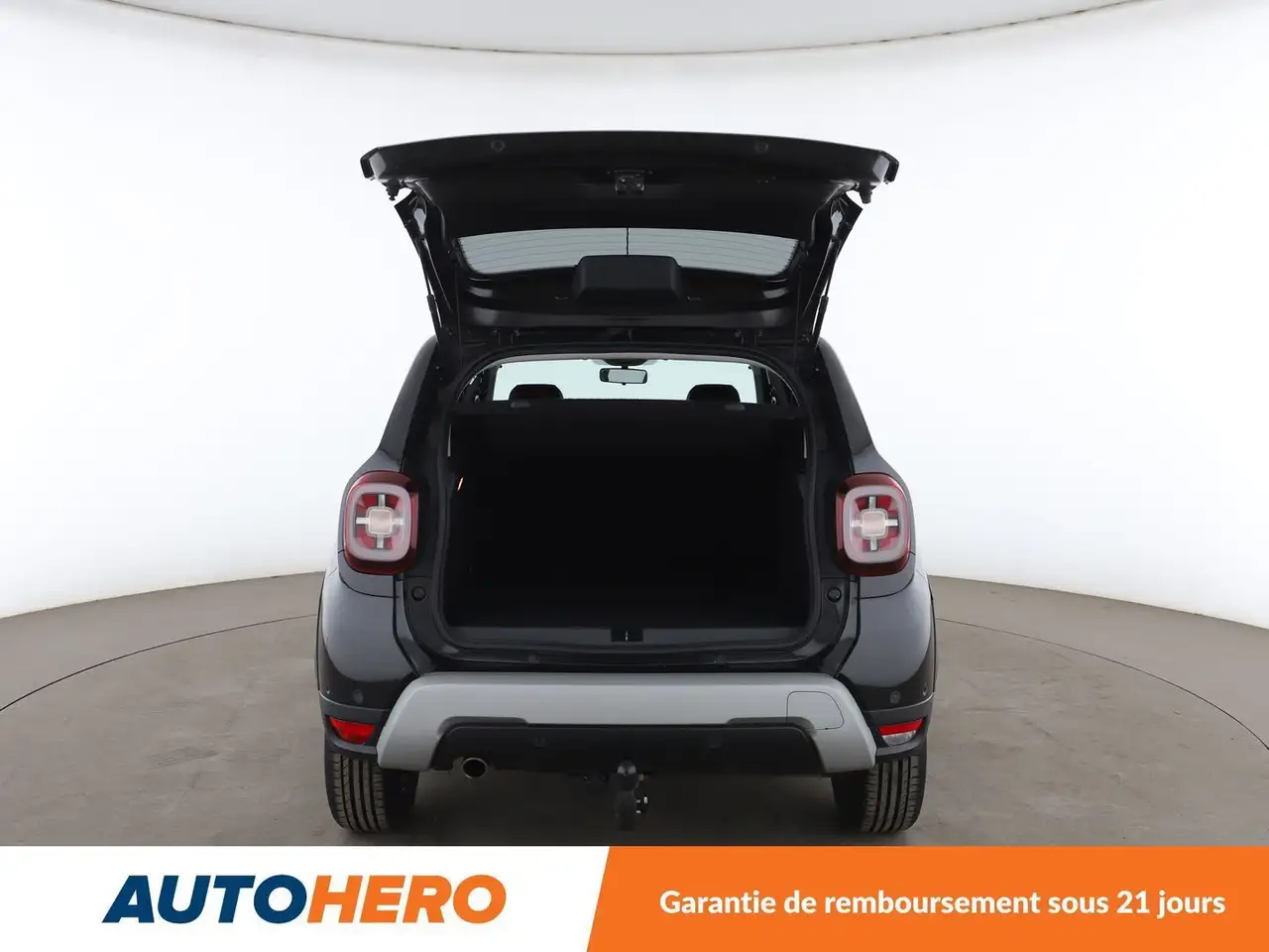 Dacia Duster — photo 16