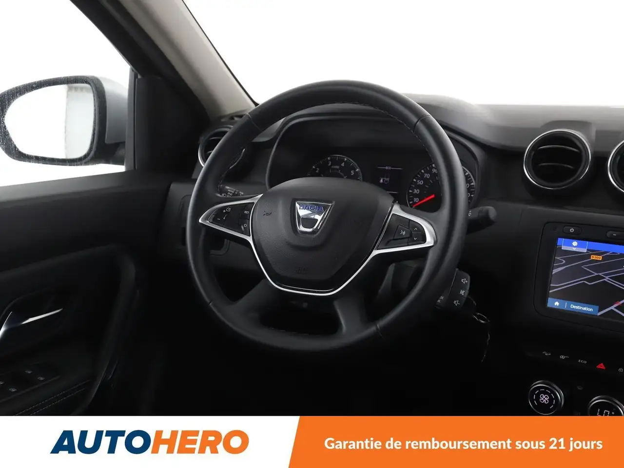 Dacia Duster — photo 13