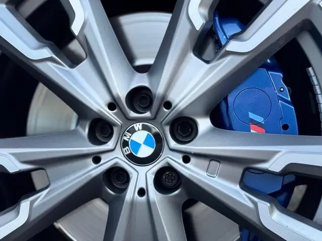 BMW X2 view 30