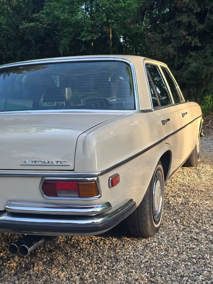 Mercedes-Benz 280 SE, foto 4