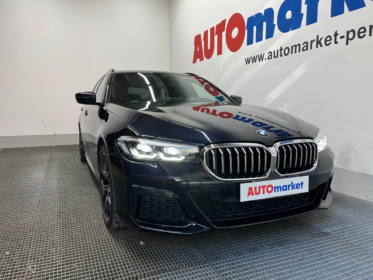 BMW 520 520d Touring xdrive Msport auto Blau - 2