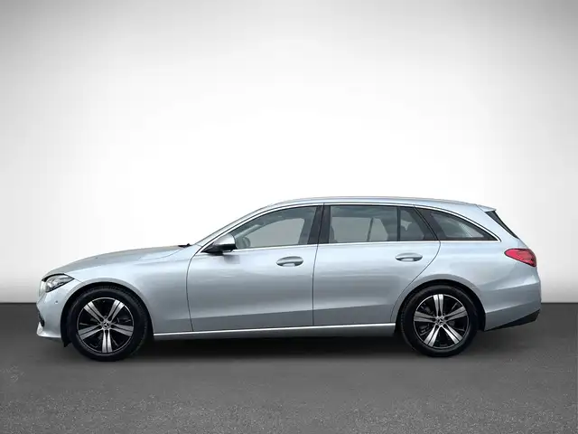 Mercedes-Benz C-Class view 7