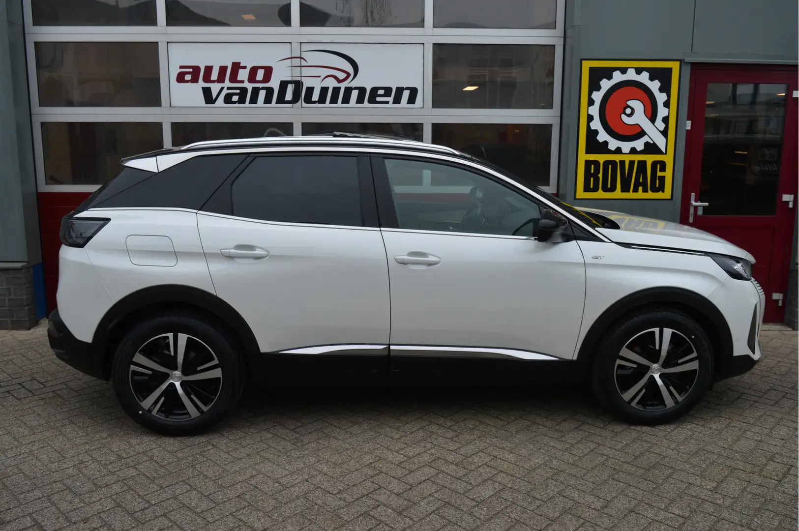 Peugeot 3008 1.2 PureTech GT O.a: Pano, LED, Camera, Carplay, A Wit - 2