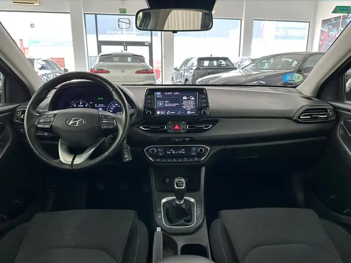 Hyundai i30 2022, foto 7
