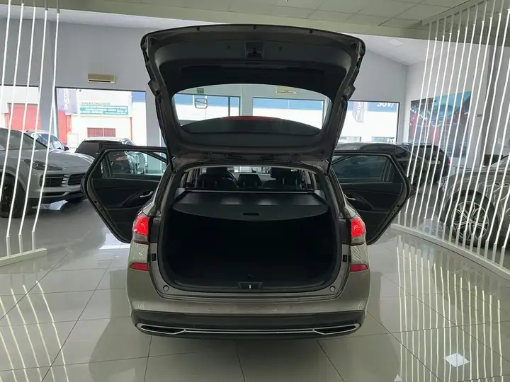 Hyundai i30 2022, foto 9