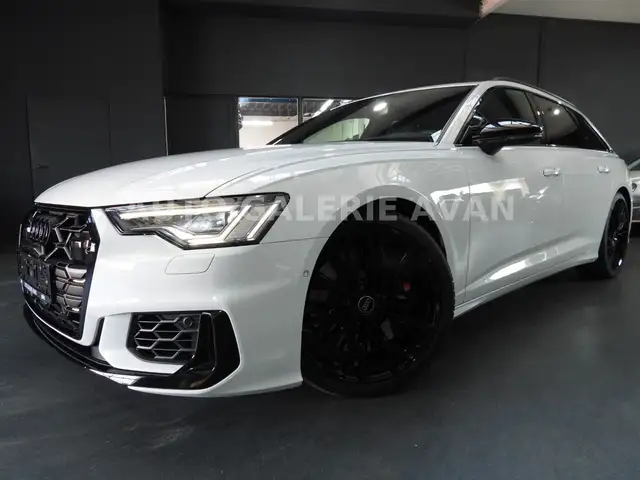 Audi S6 view 7