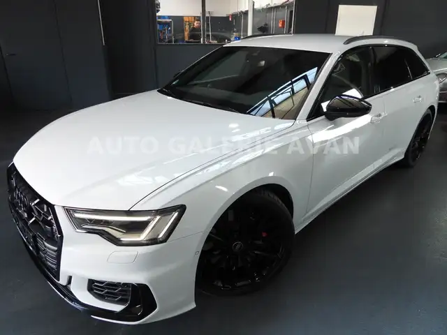 Audi S6 view 8