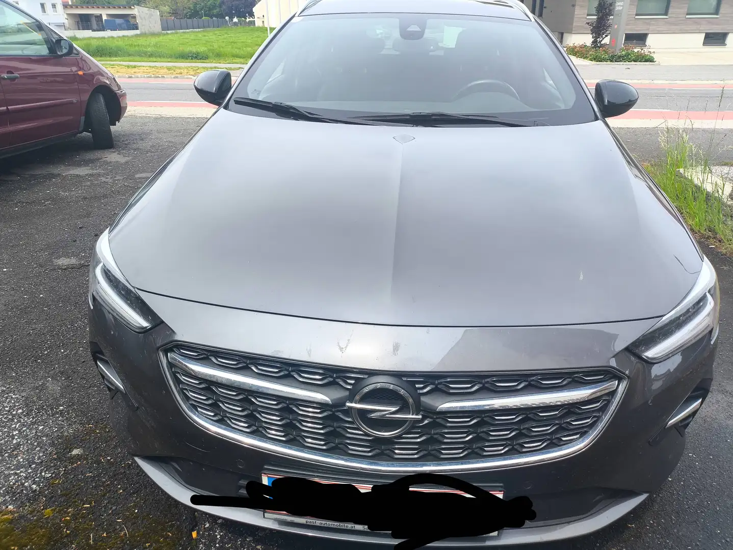 Opel Insignia Insignia ST 1,5 CDTI DVH Business Aut, Business Grau - 1