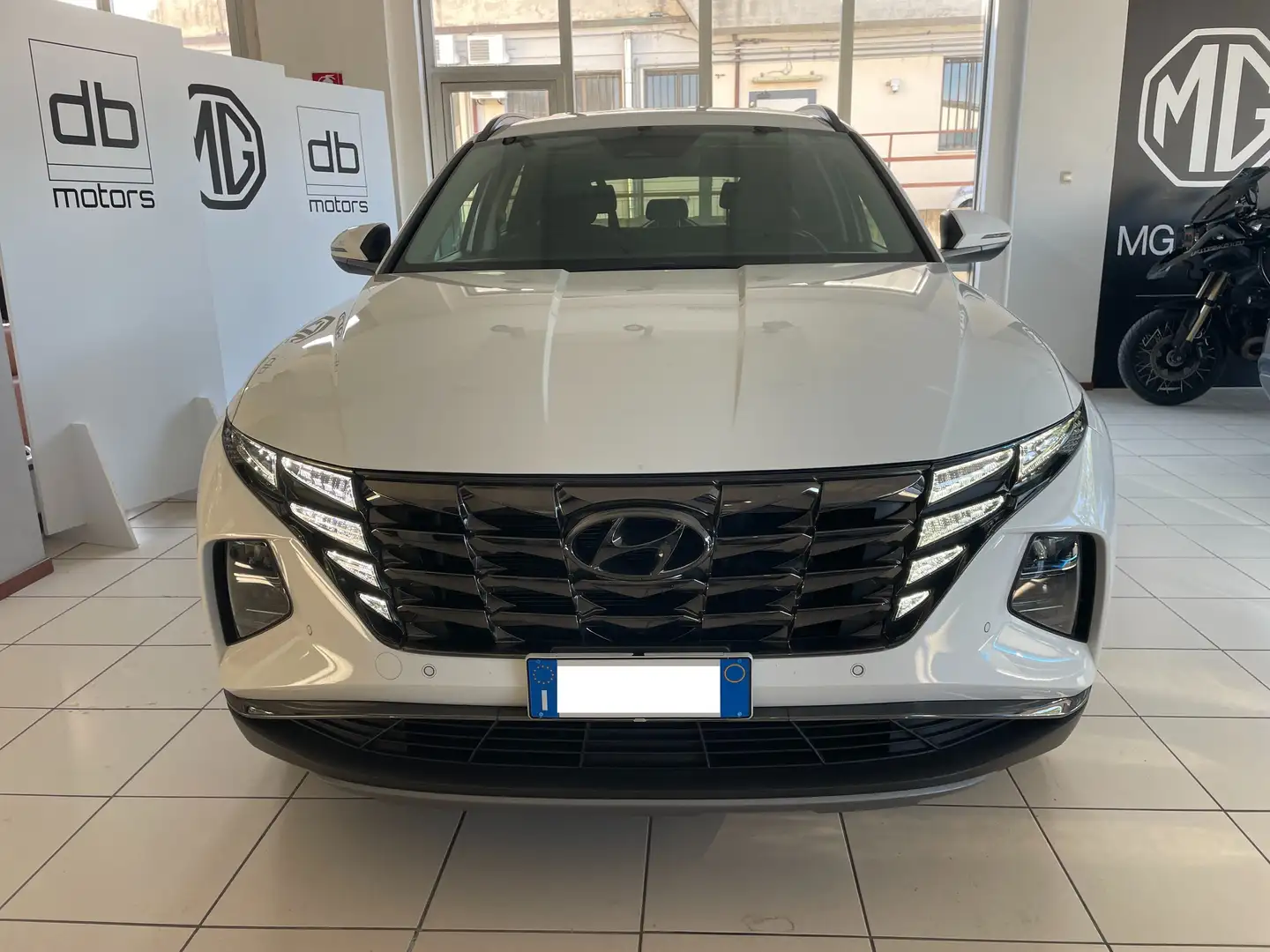 Hyundai TUCSON 1.6 hev 132kw Full Hybrid Exellence 2wd auto Bianco - 2