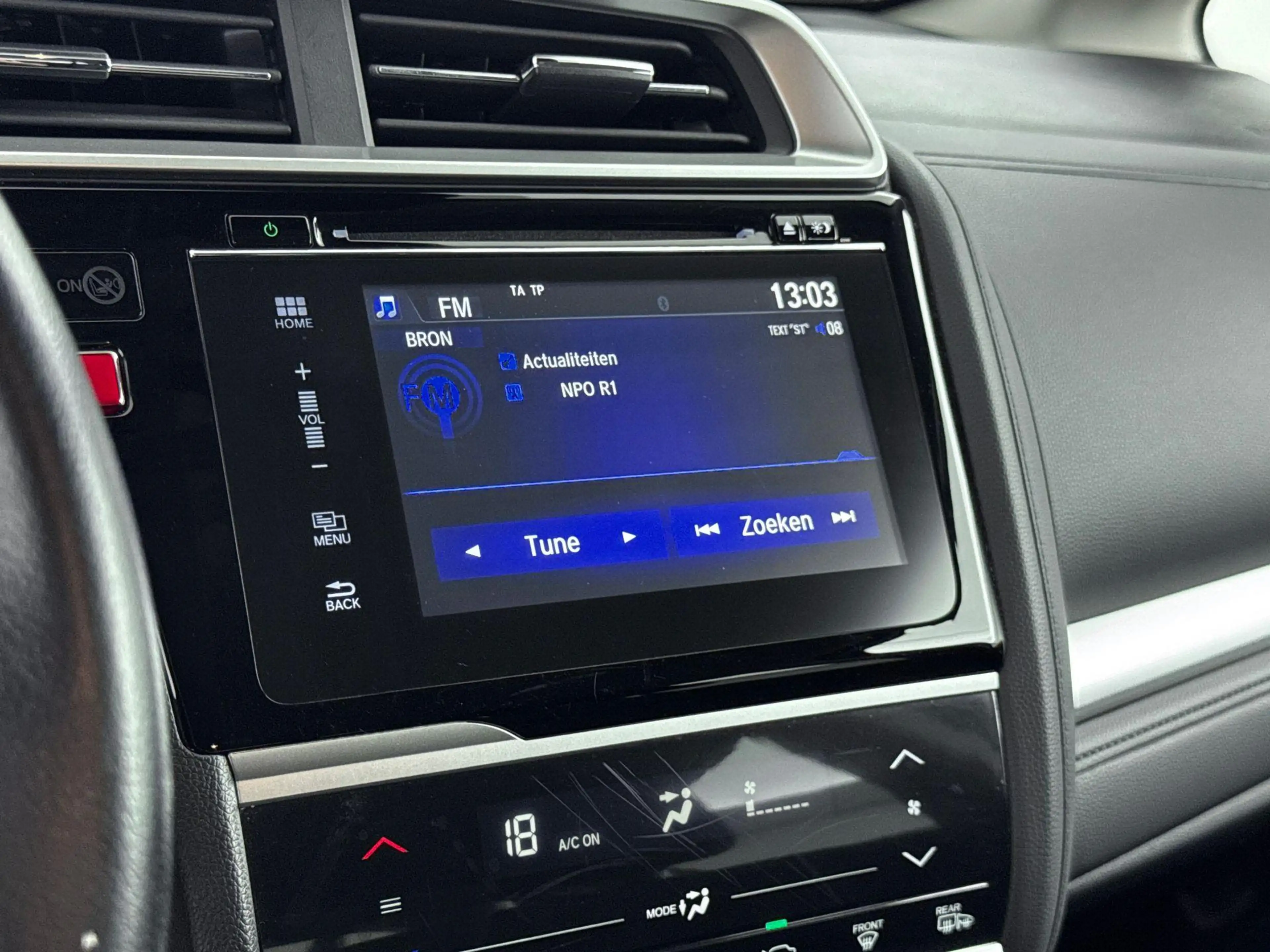 Honda Jazz 1.3 i-VTEC Elegance Aut. | Navigatie | All Season — photo 9
