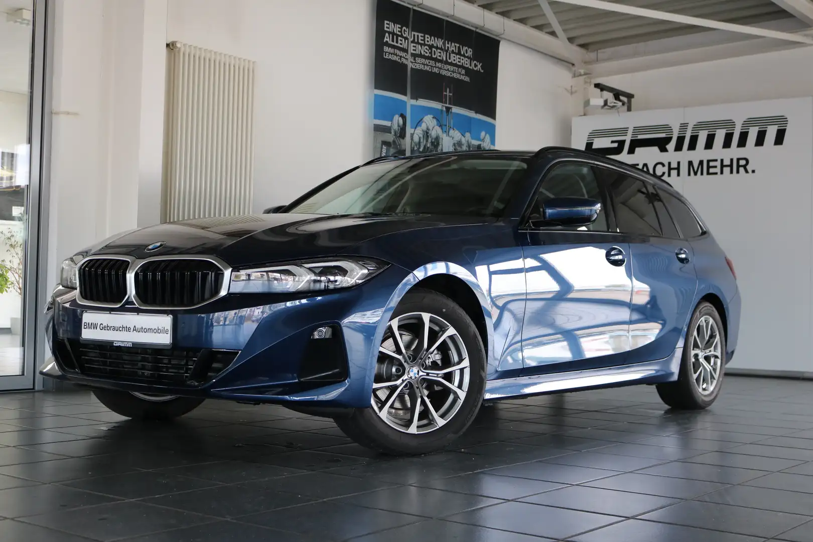 BMW 318 i Touring Driv.-Ass., Lenkradhzg., LED, uvm. Bleu - 1