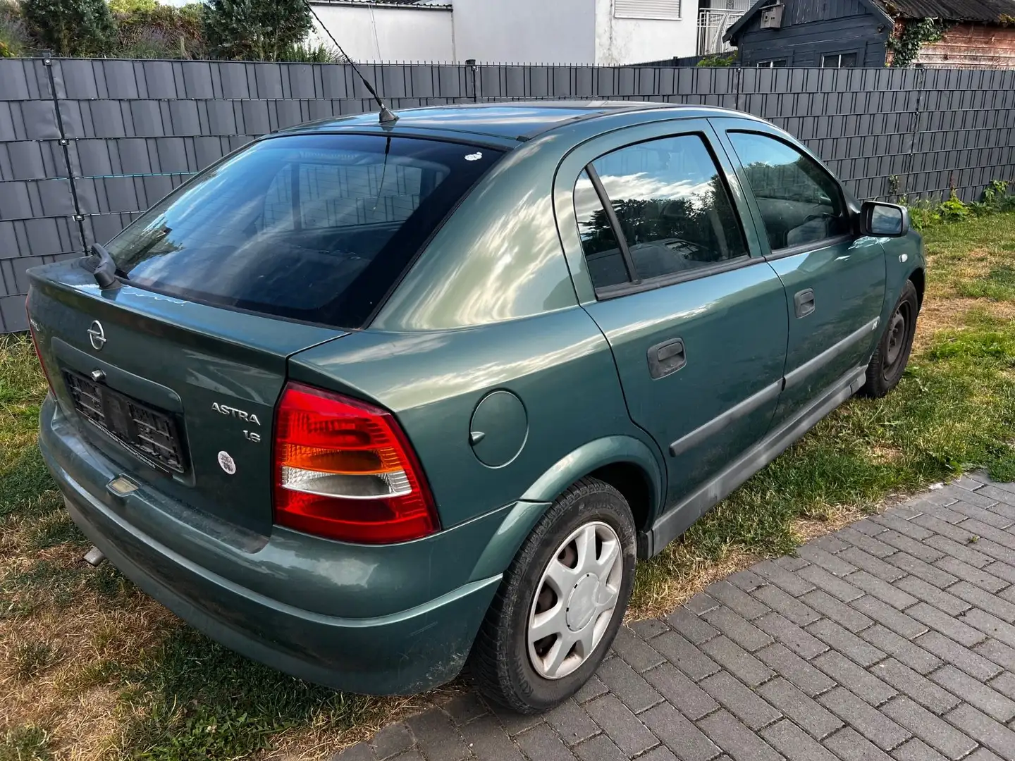 Opel Astra 1.6 16V Comfort Vert - 2