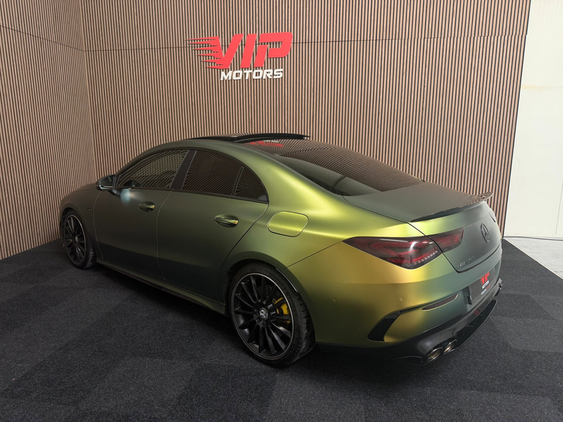 Mercedes-Benz CLA 35 AMG 4MATIC Premium Plus — photo 10