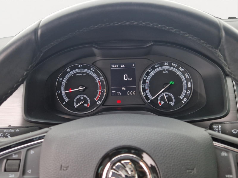 Skoda Kodiaq 1.5 TSI DSG Ambition *TEMPOMAT*NAVI*APP-CONN.* — photo 9