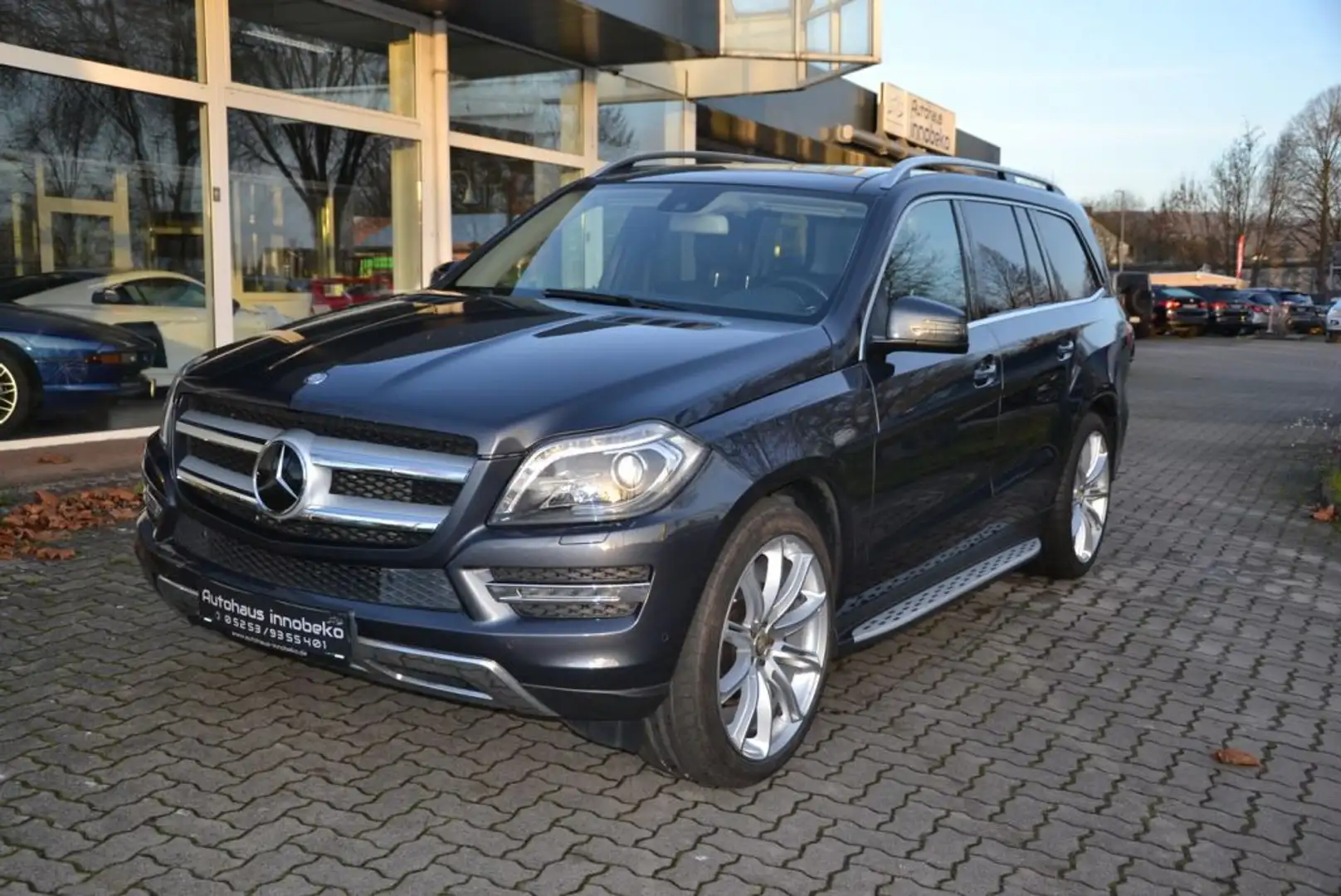 Mercedes-Benz GL 350 BlueTEC 4Matic 7G-TRONIC*AHK*Sitzheizung*Schiebeda - 1