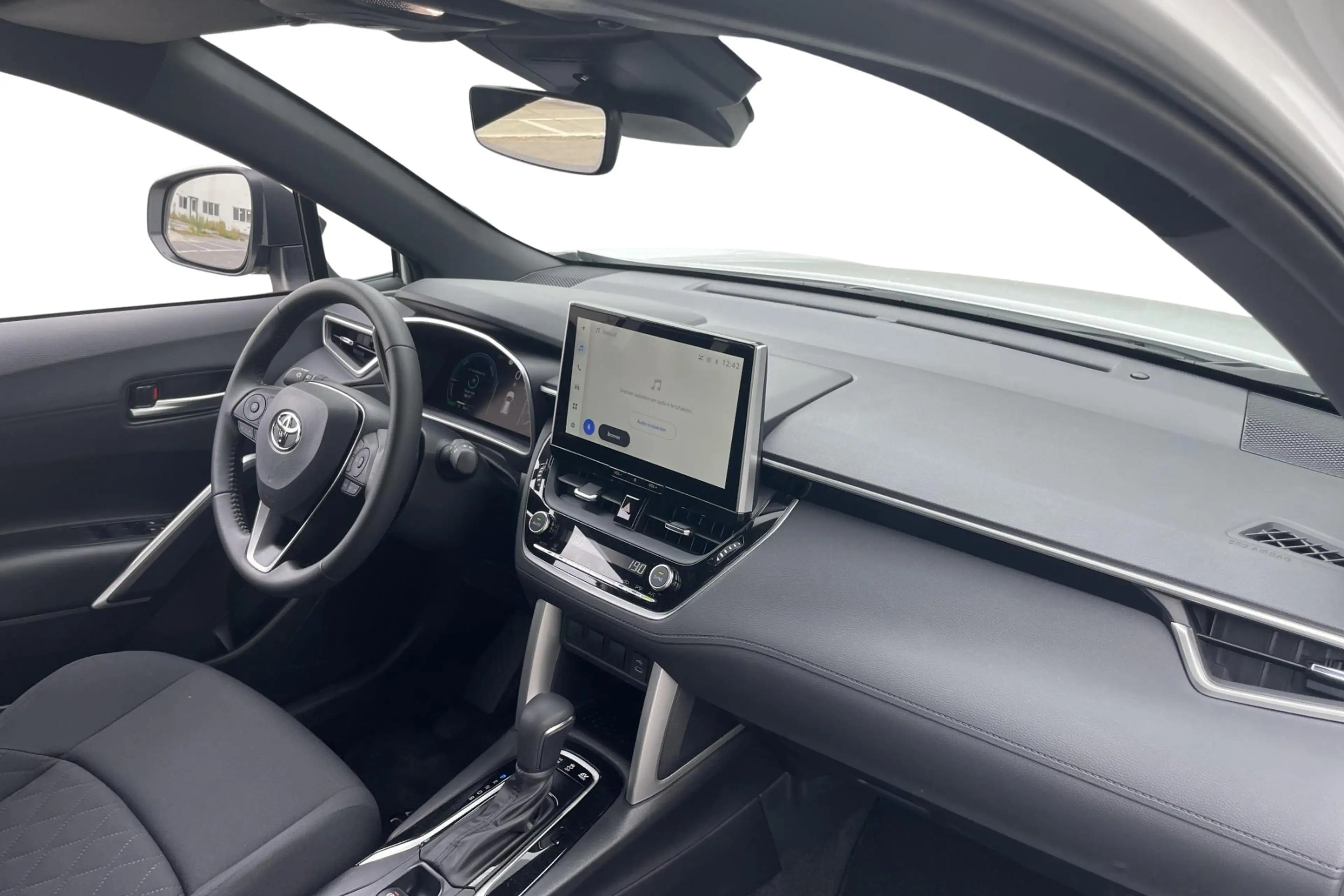 Toyota Corolla Cross 1.8 Hybrid Dynamic — photo 5