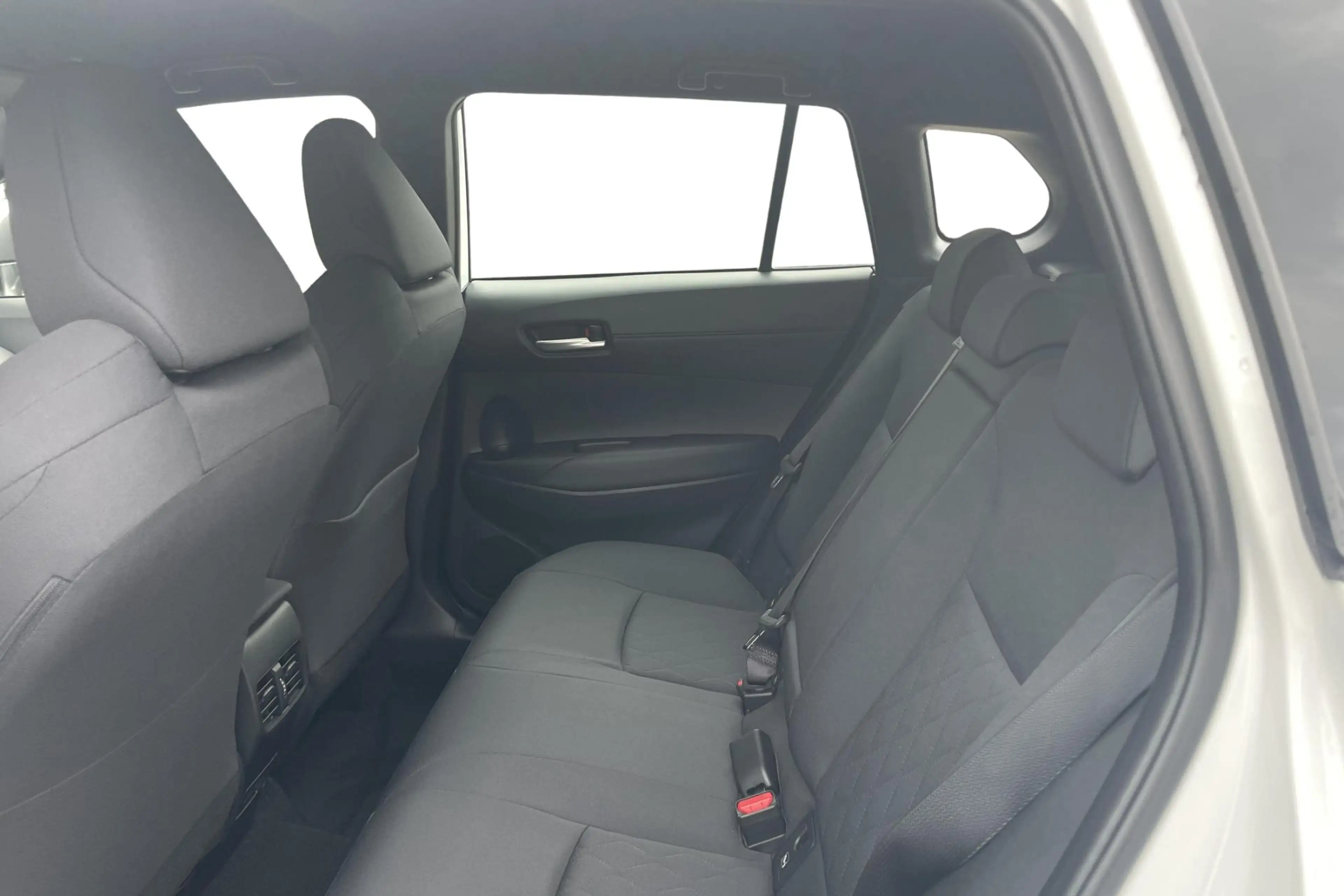 Toyota Corolla Cross 1.8 Hybrid Dynamic — photo 7