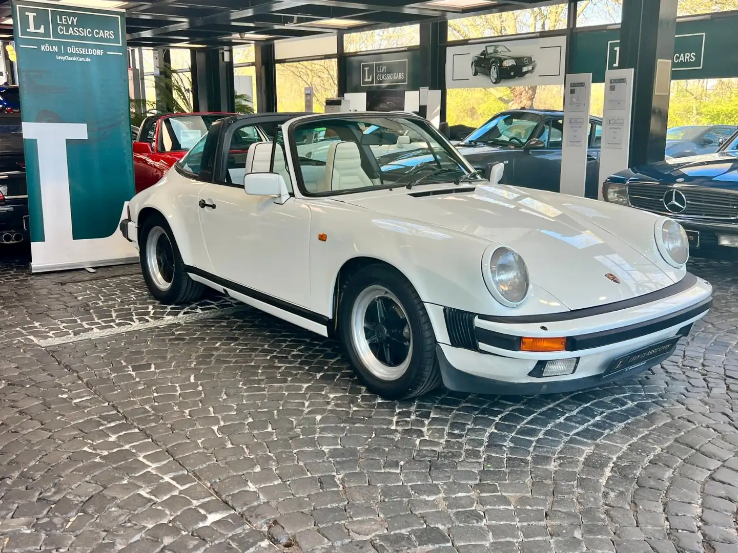 Porsche 911 3,0 SC Targa deutsch 2. Hand Motor revidiert Weiß - 1