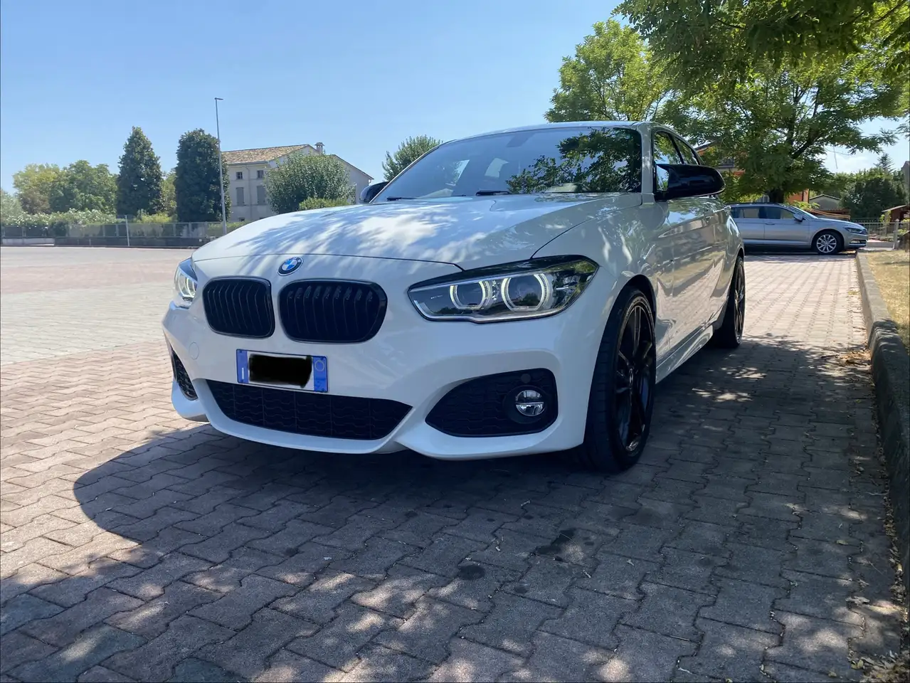 BMW 120