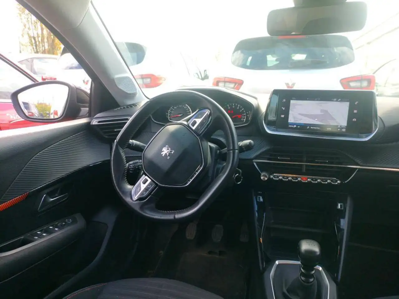 Peugeot 208 208 — photo 4