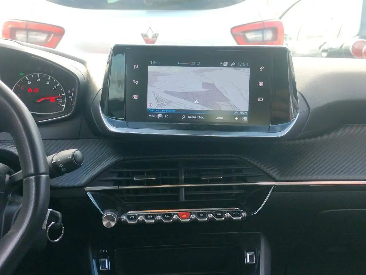 Peugeot 208 208 — photo 2