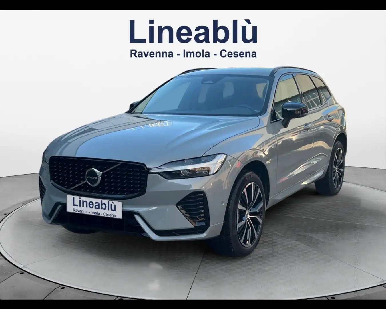 Volvo XC60 N. Plus Dark B5 AWD AUT Grigio - 2