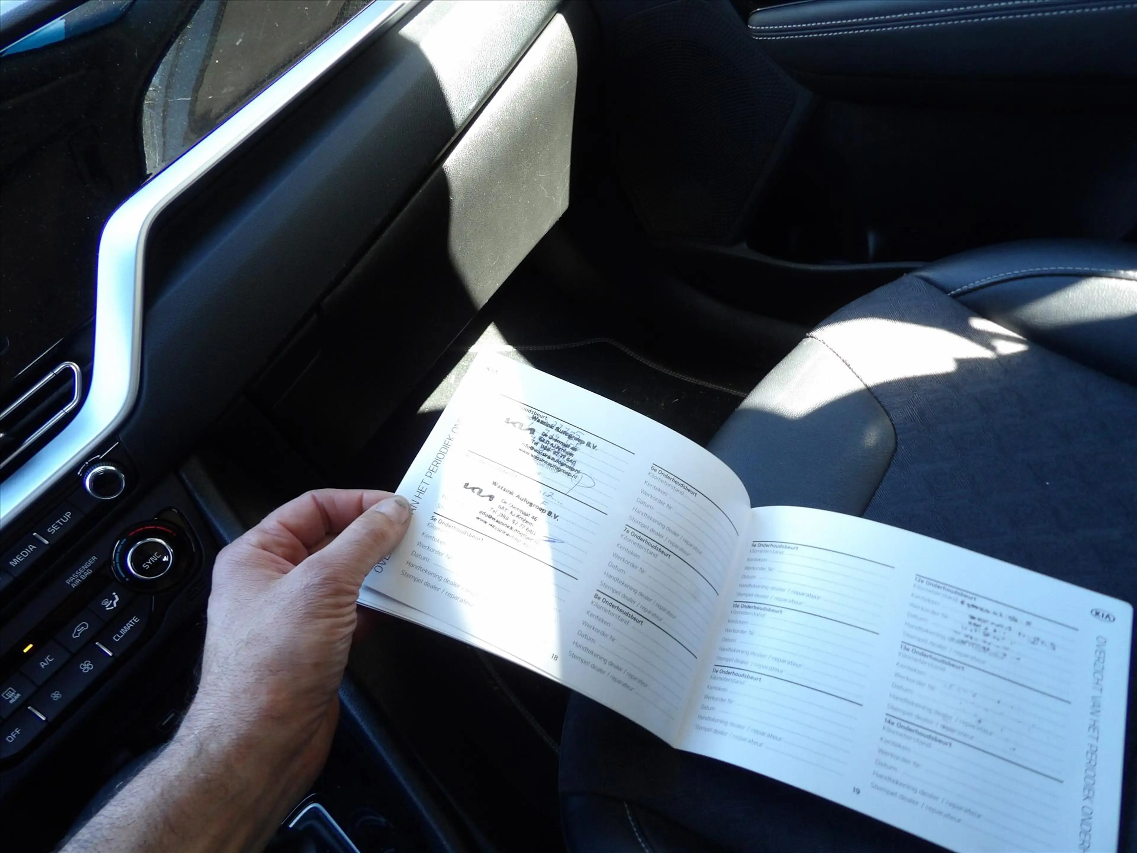 Kia Niro 1.6 GDi Hybrid AUTOMAAT DynamicLine Org. Ned. — photo 43