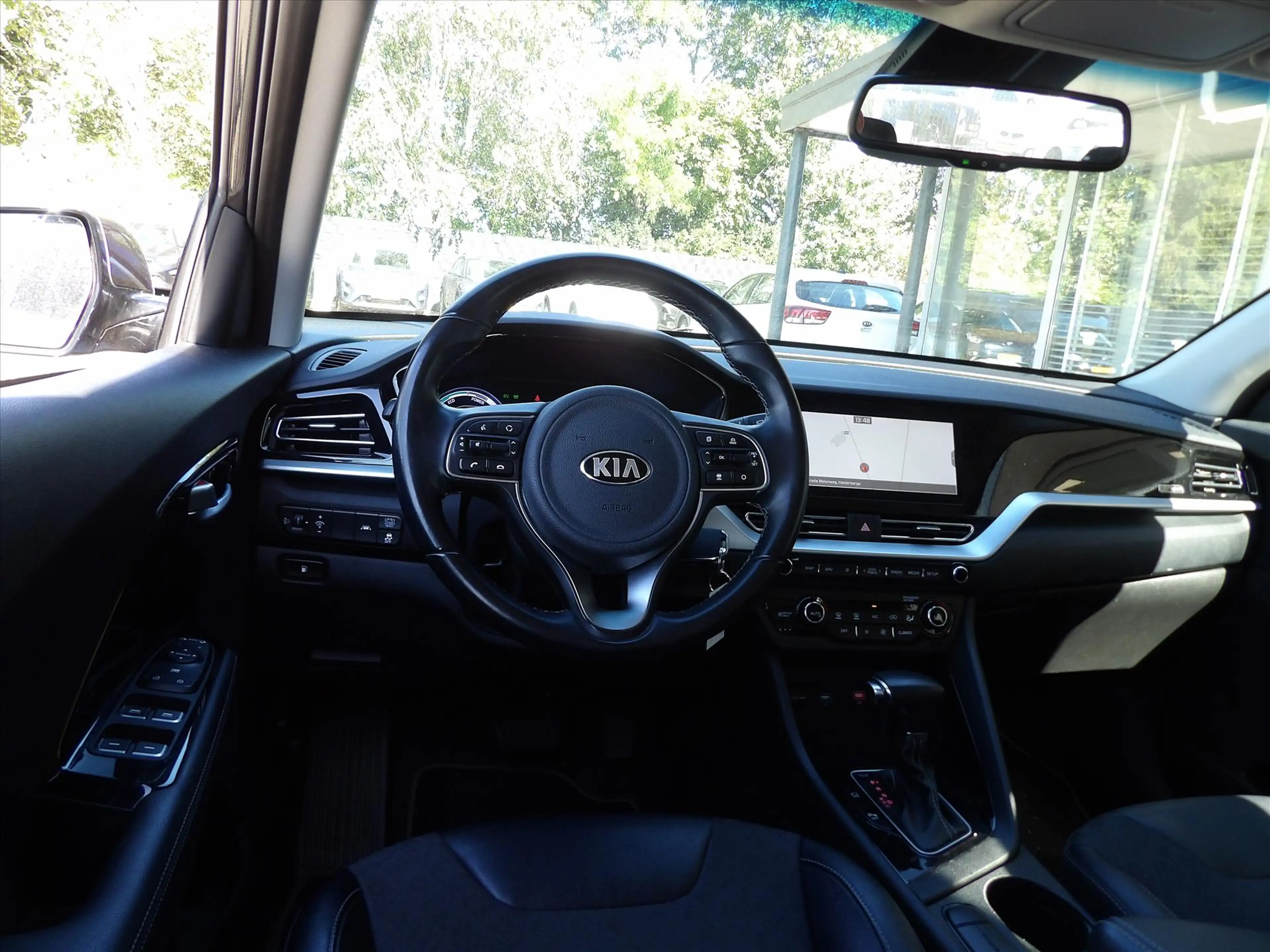 Kia Niro 1.6 GDi Hybrid AUTOMAAT DynamicLine Org. Ned. — photo 17