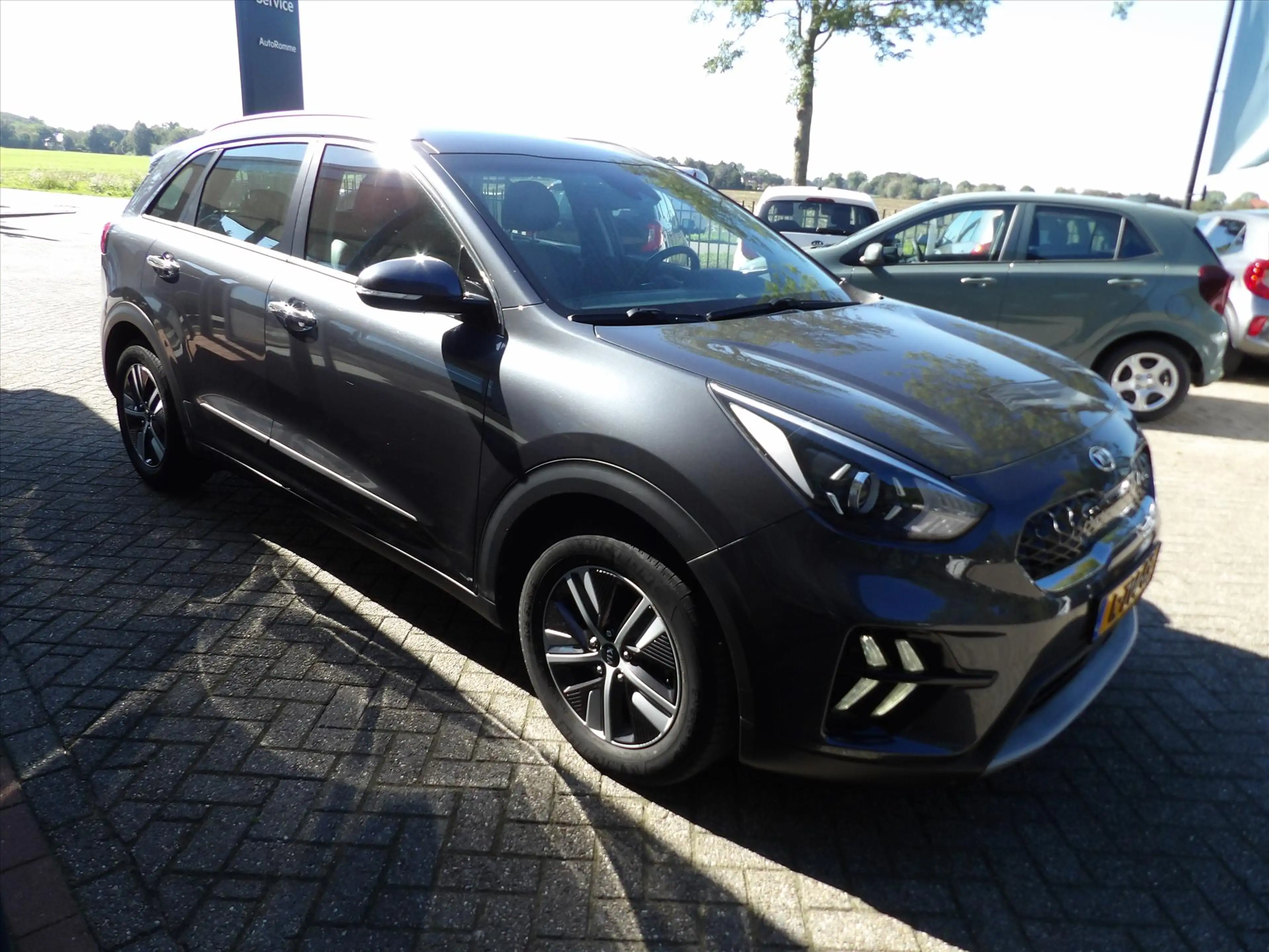 Kia Niro 1.6 GDi Hybrid AUTOMAAT DynamicLine Org. Ned. — photo 5
