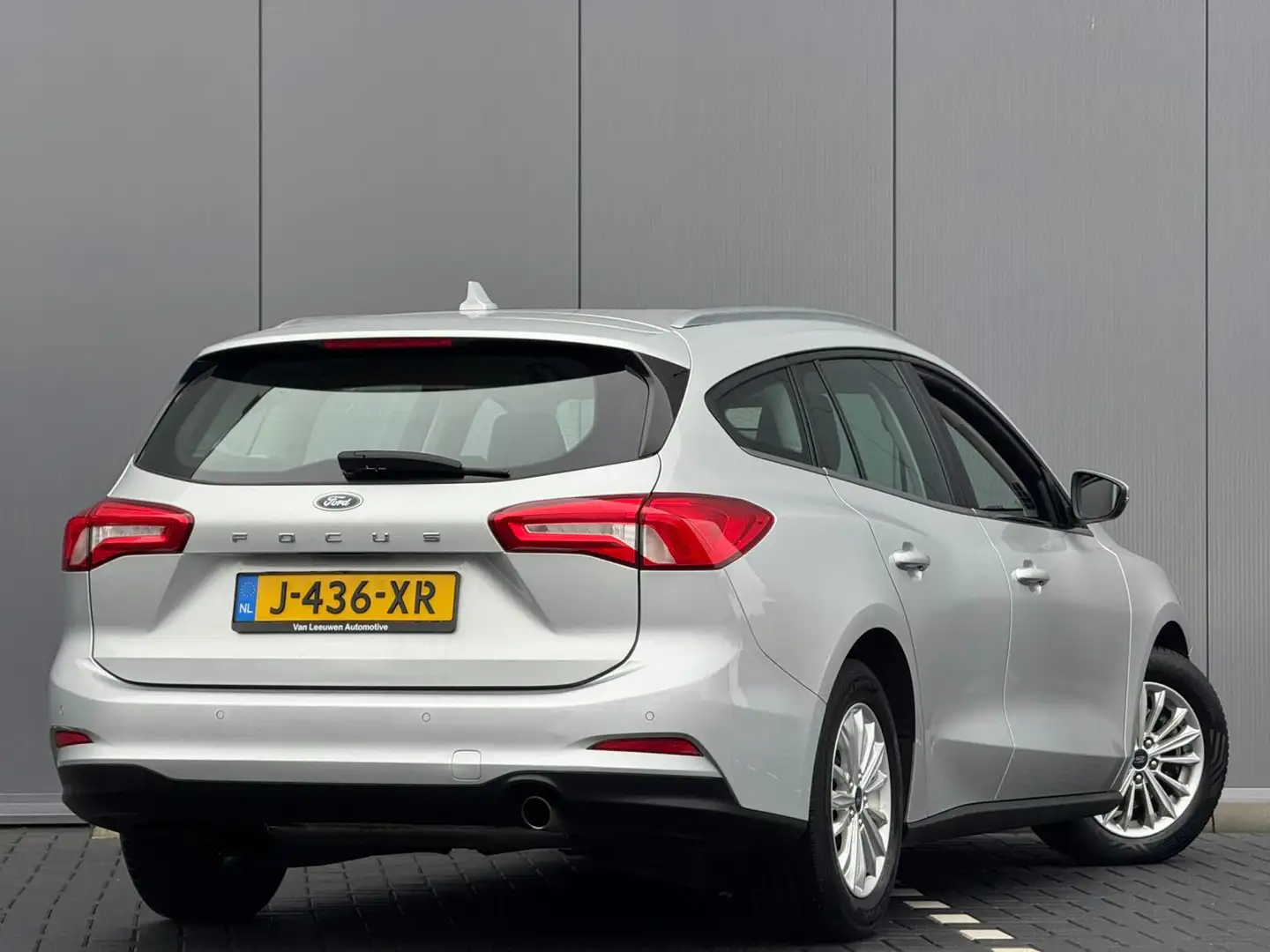 Ford Focus Wagon 1.0 EcoBoost Business | Rijklaar | Nette aut - 2