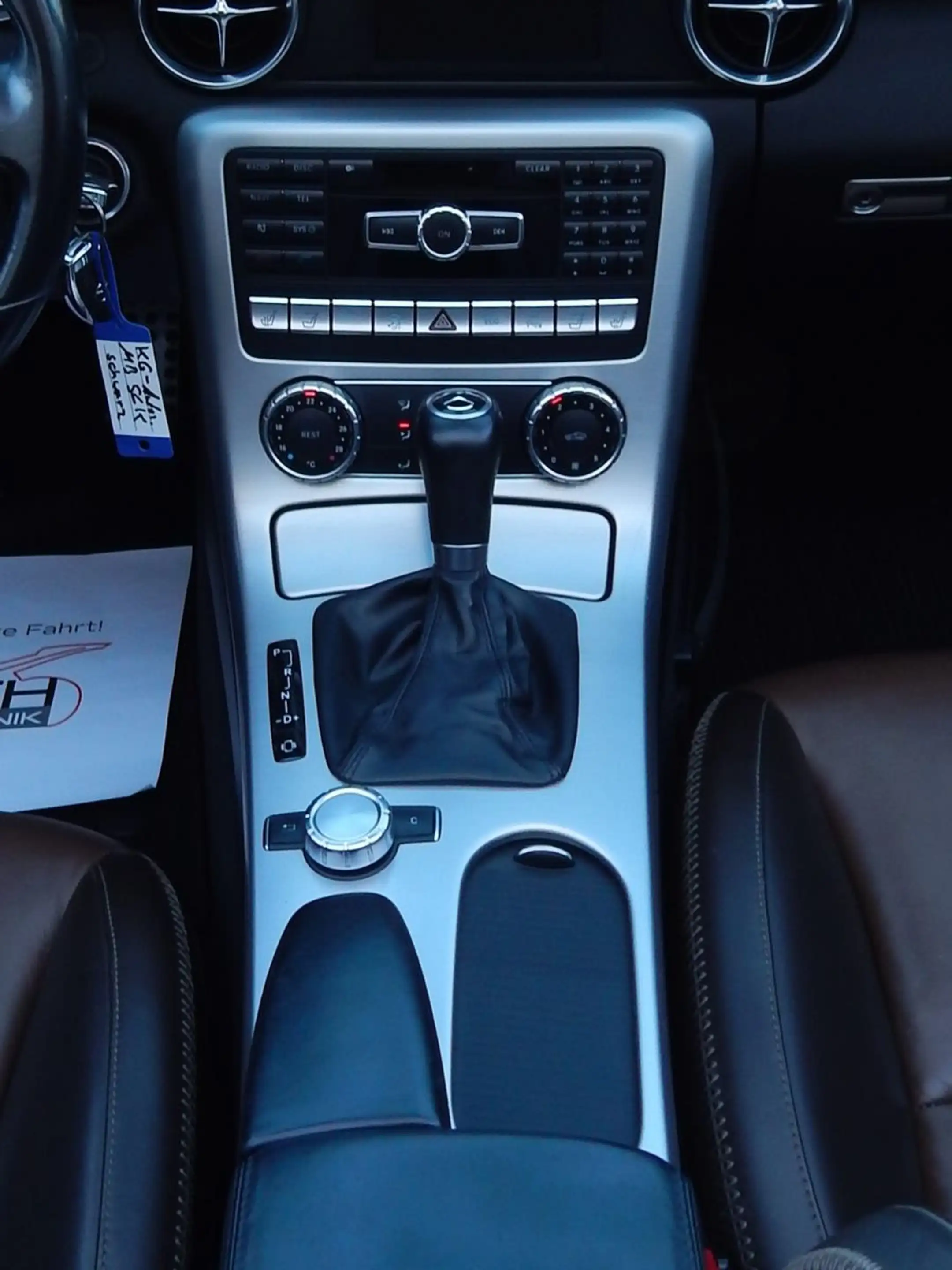 Mercedes-Benz SLK 200 SLK Roadster Autm.~PANO~AIRSCARF~UHR — photo 15