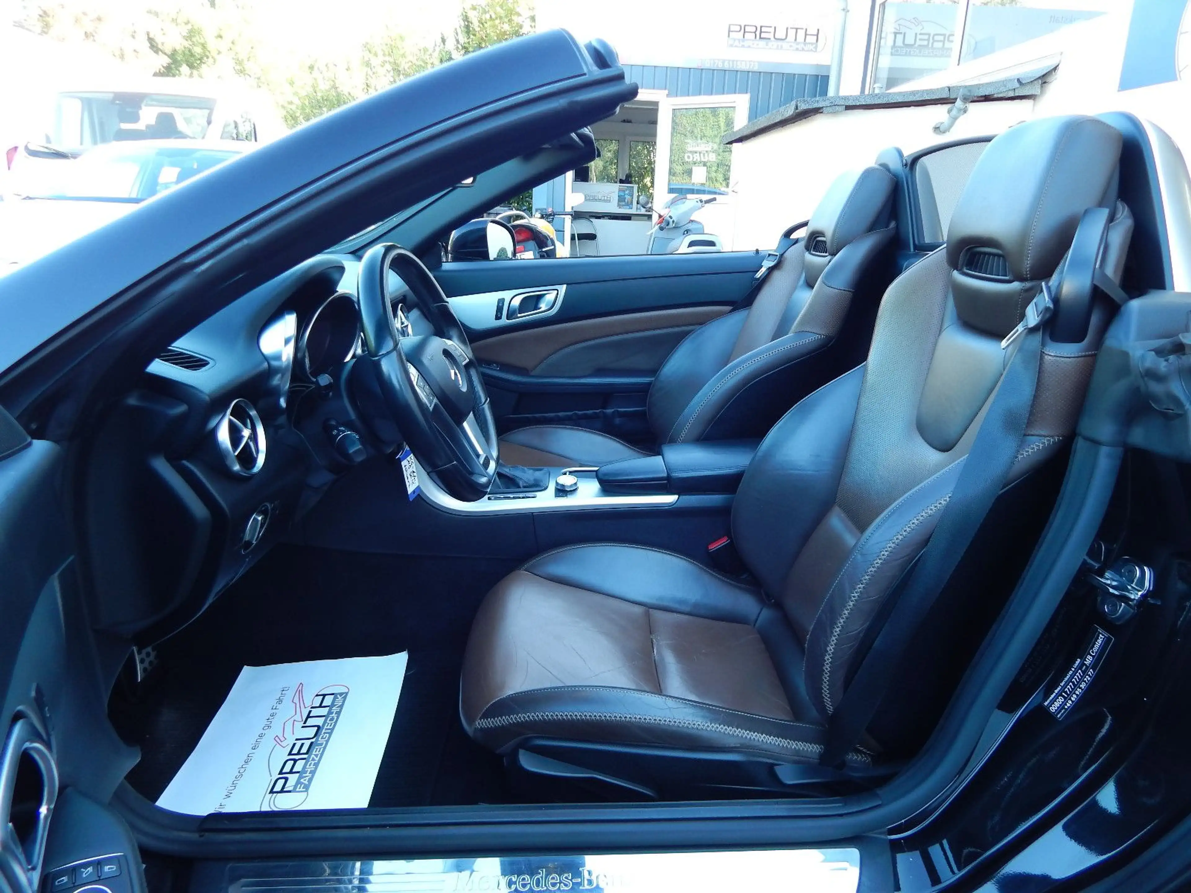 Mercedes-Benz SLK 200 SLK Roadster Autm.~PANO~AIRSCARF~UHR — photo 17