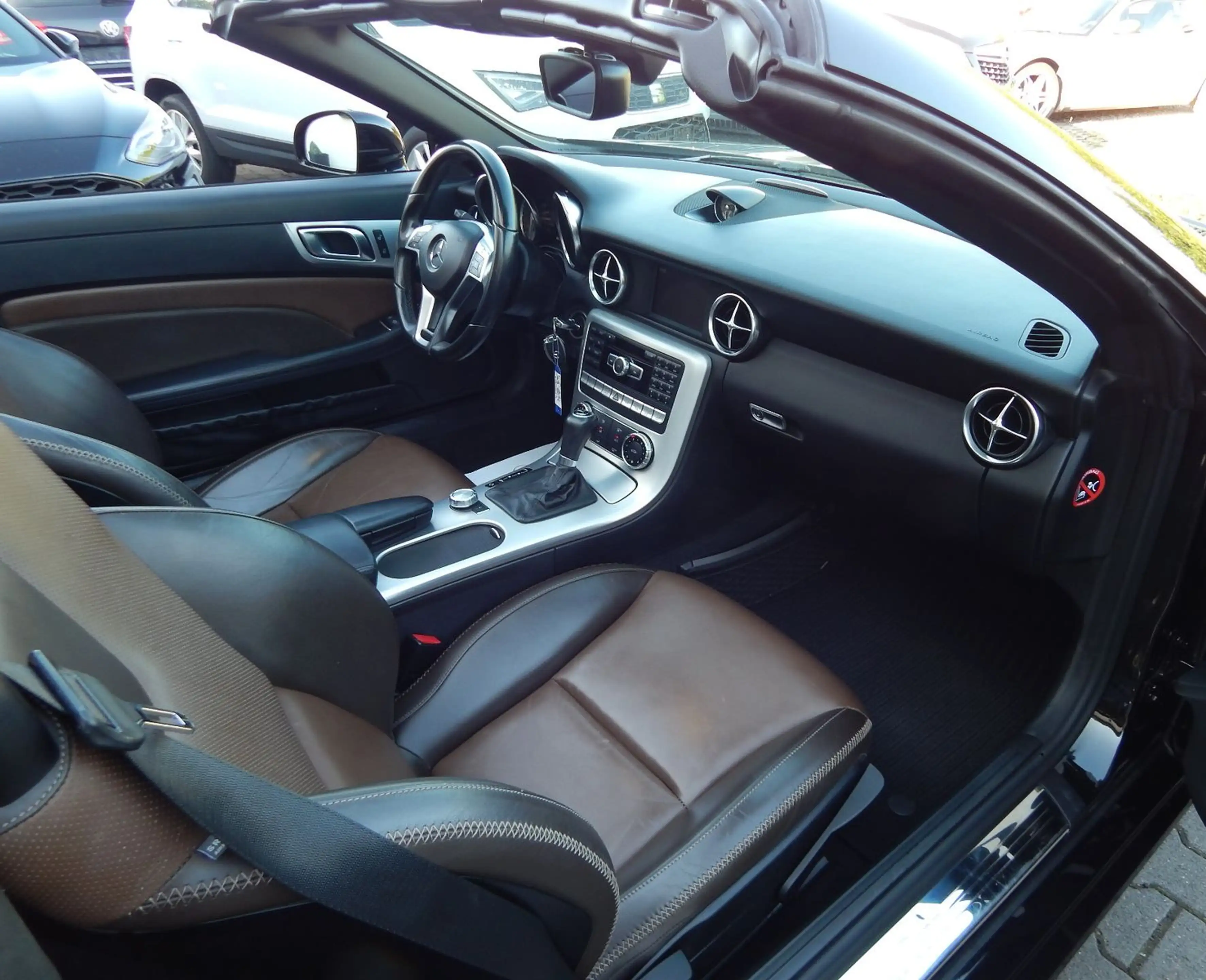 Mercedes-Benz SLK 200 SLK Roadster Autm.~PANO~AIRSCARF~UHR — photo 18
