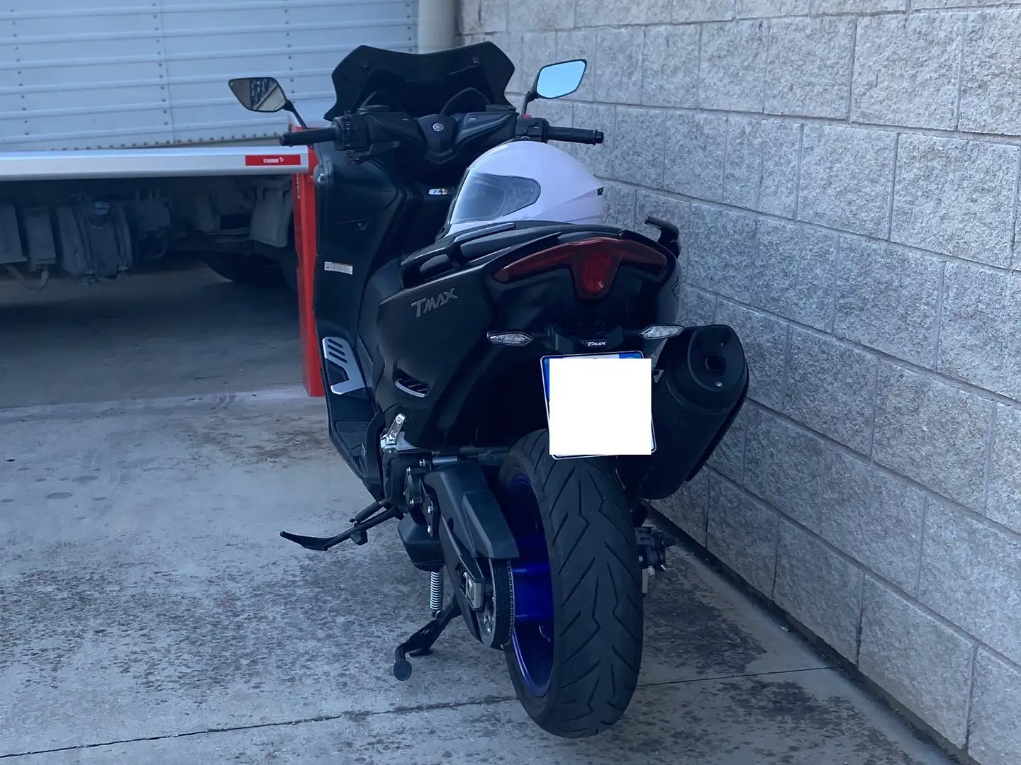 Yamaha TMAX 560 Nero - 2