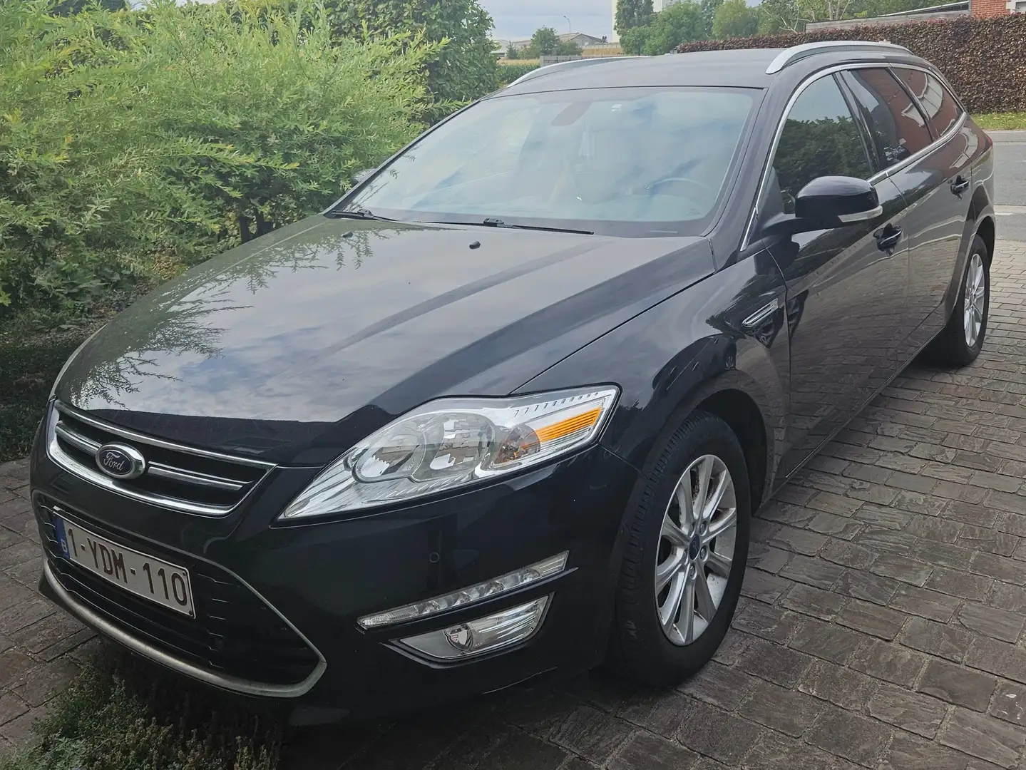 Ford Mondeo Mondeo Turnier 1.6 TDCi Titanium Zwart - 1