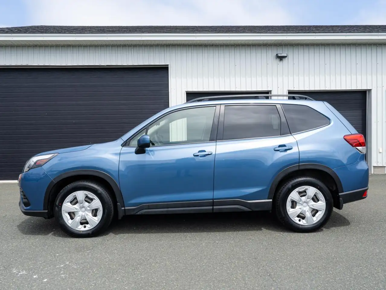 Subaru Forester photo Subaru Forester