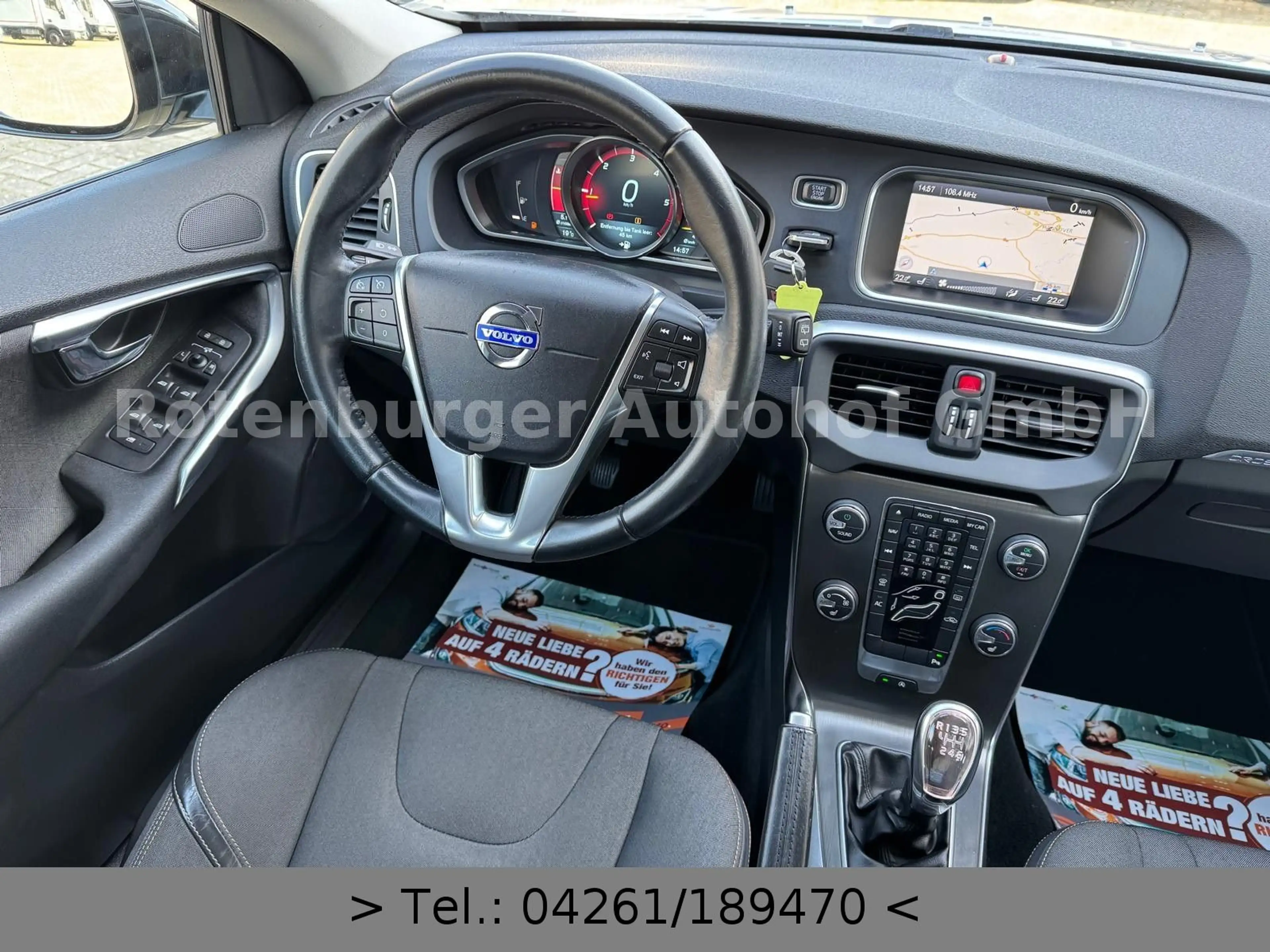 Volvo V40 Cross Country V40*D2*CROSS*COUNTRY*MOMENTUM*NAVI*AHK*TÜV NEU* — photo 13
