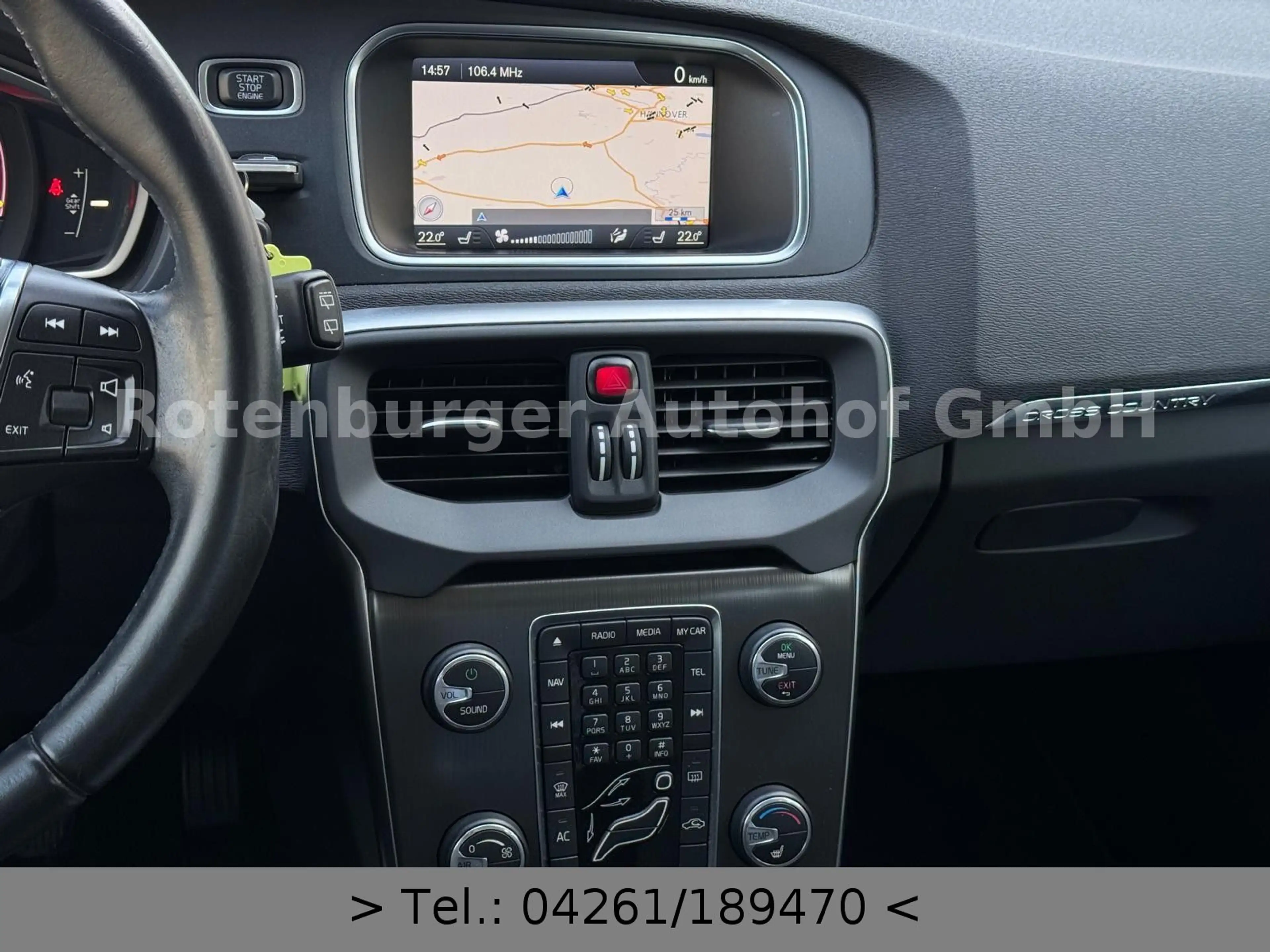 Volvo V40 Cross Country V40*D2*CROSS*COUNTRY*MOMENTUM*NAVI*AHK*TÜV NEU* — photo 14