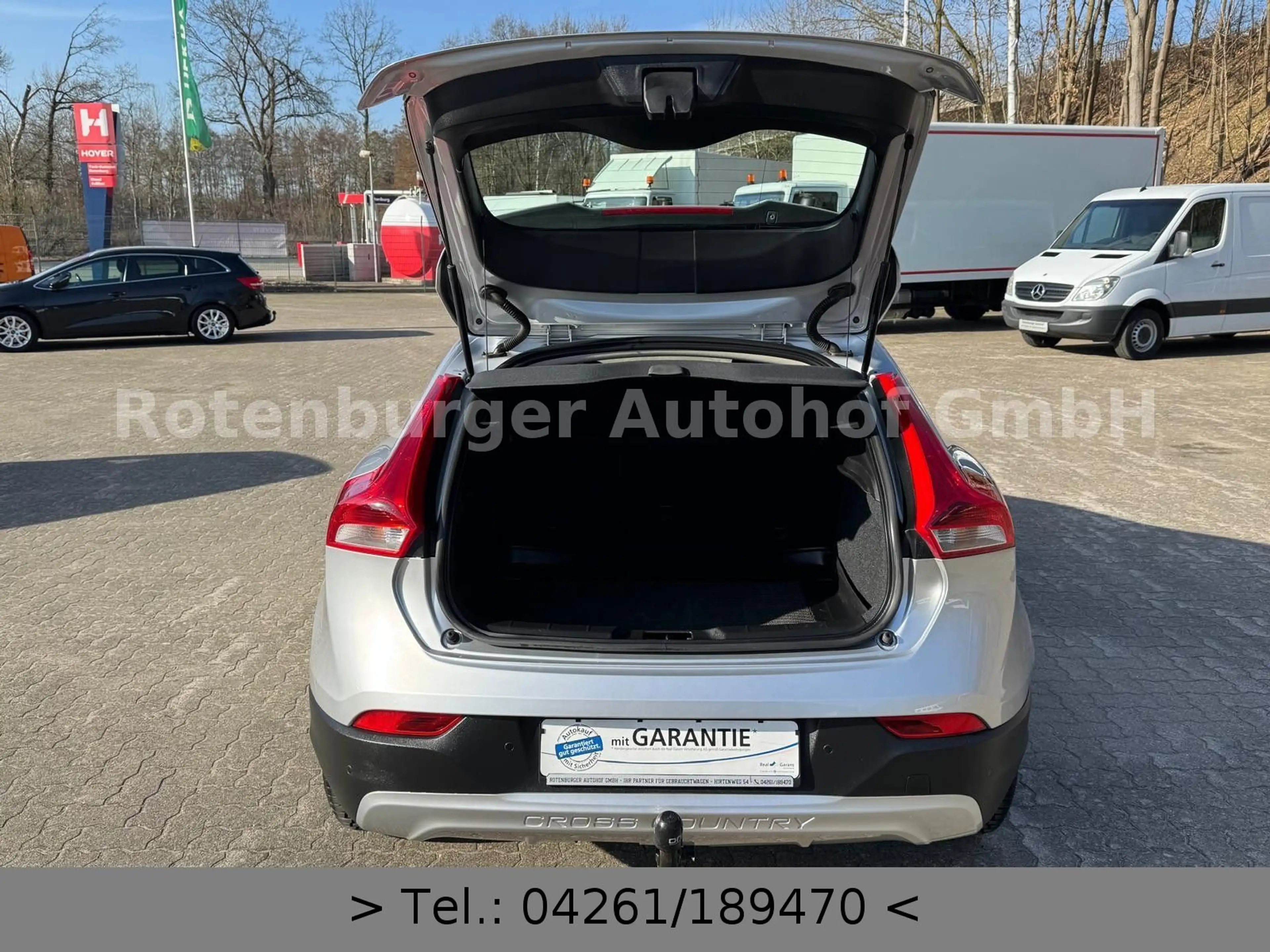 Volvo V40 Cross Country V40*D2*CROSS*COUNTRY*MOMENTUM*NAVI*AHK*TÜV NEU* — photo 6