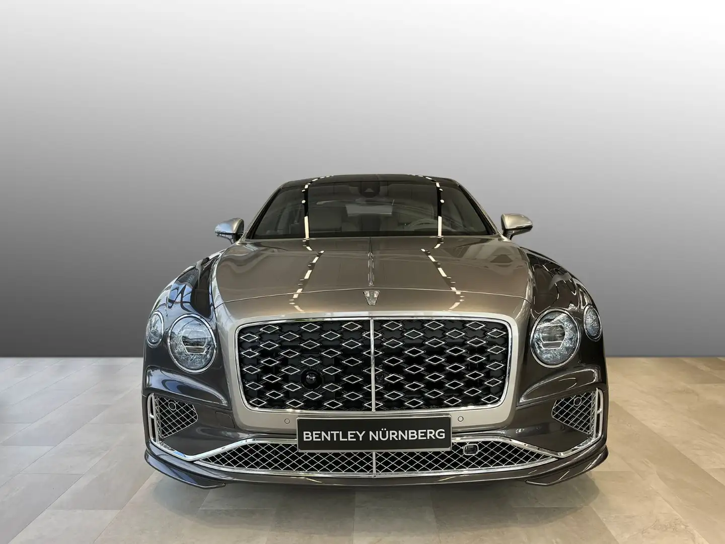 Bentley Flying Spur Mulliner V8 Hybrid |Bentley Nürnberg Marrón - 2