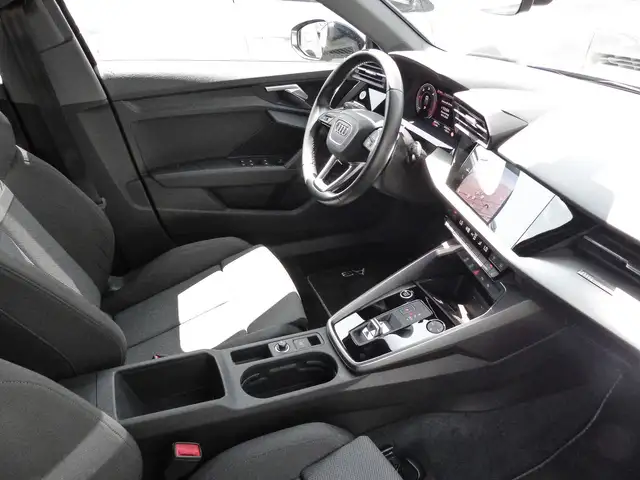 Audi A3 view 7