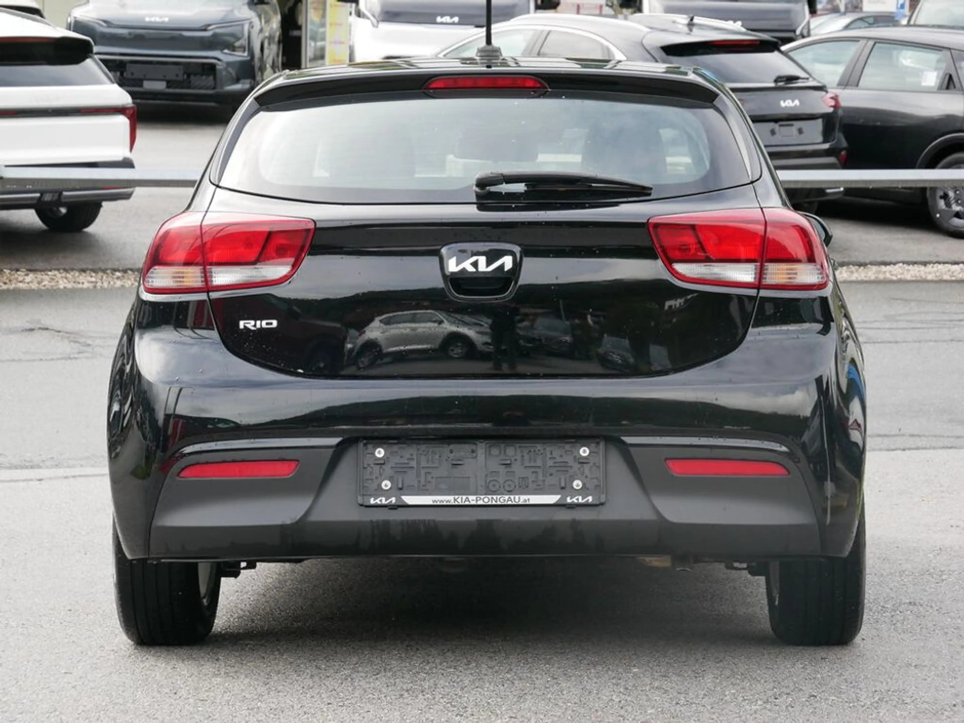 Kia Rio 1,2 DPI Titan ISG — photo 6