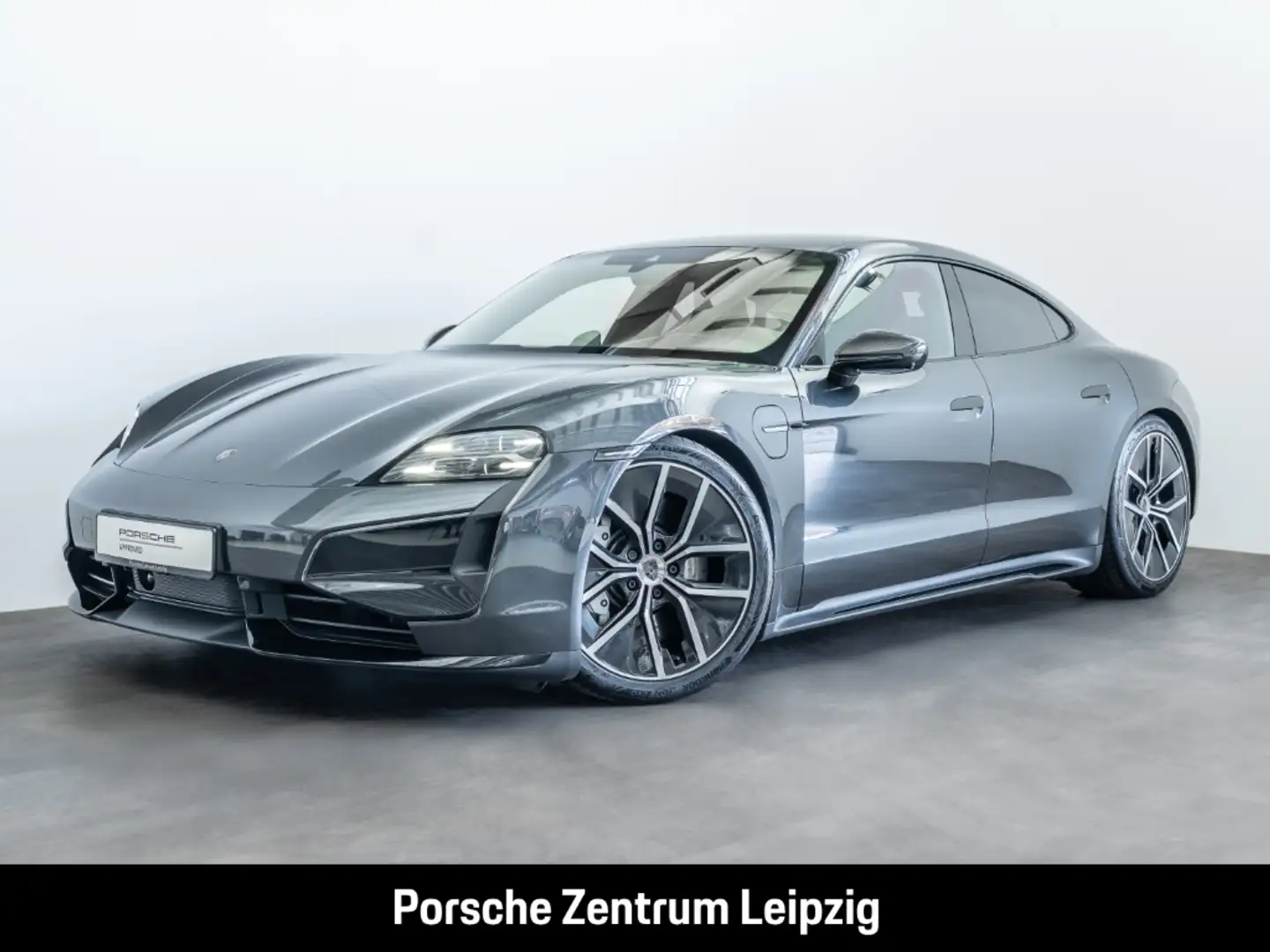 Porsche Taycan Turbo SportDesign SunshineControll HA-Lenkung Silber - 1