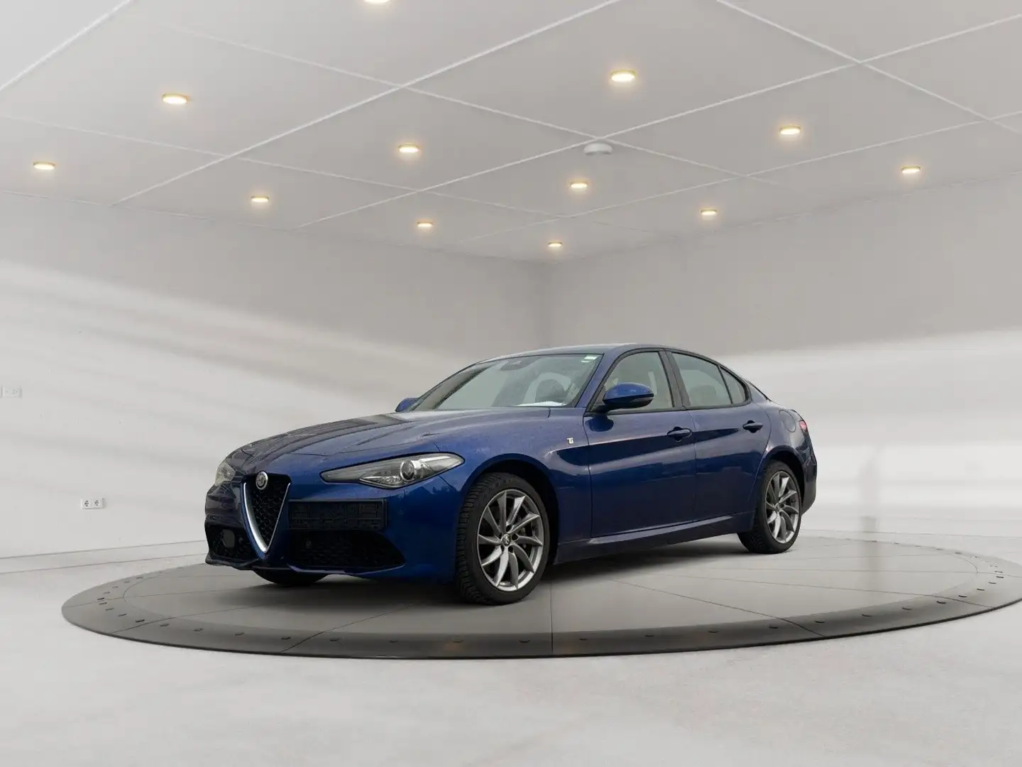 Alfa Romeo Giulia TI 2.0 Q4-ALLRAD/LEDER/ASSISTENZ PA/SHZ Blau - 1
